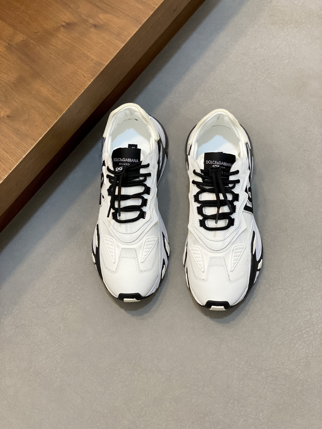 olce & Gabbana shoe